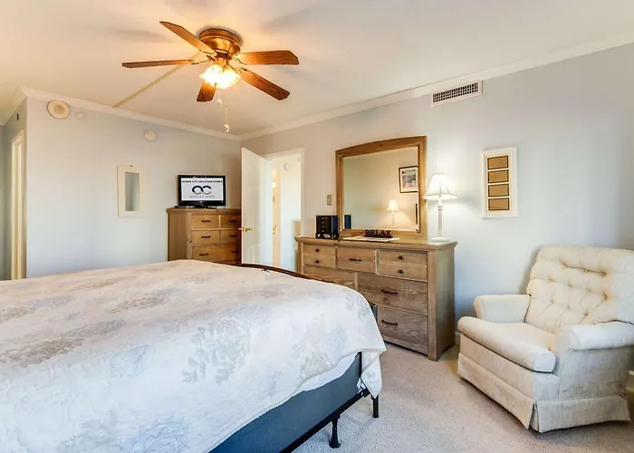9400 Building #401 Hébergement de vacances *