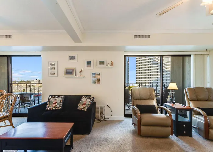 9400 Building #401 Hébergement de vacances *